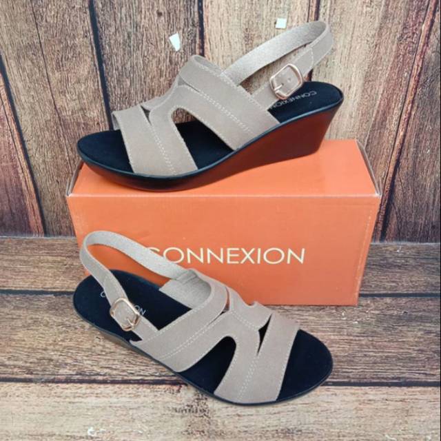 SANDAL WEDGES WANITA (Connexion) KHAKI - AGT228BG |  SANDAL WANITA WEDGES SANDAL