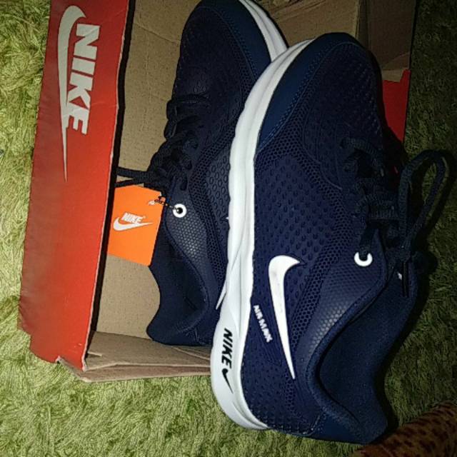 Sepatu full karet anti hujan water resistant nike drop fire import premium