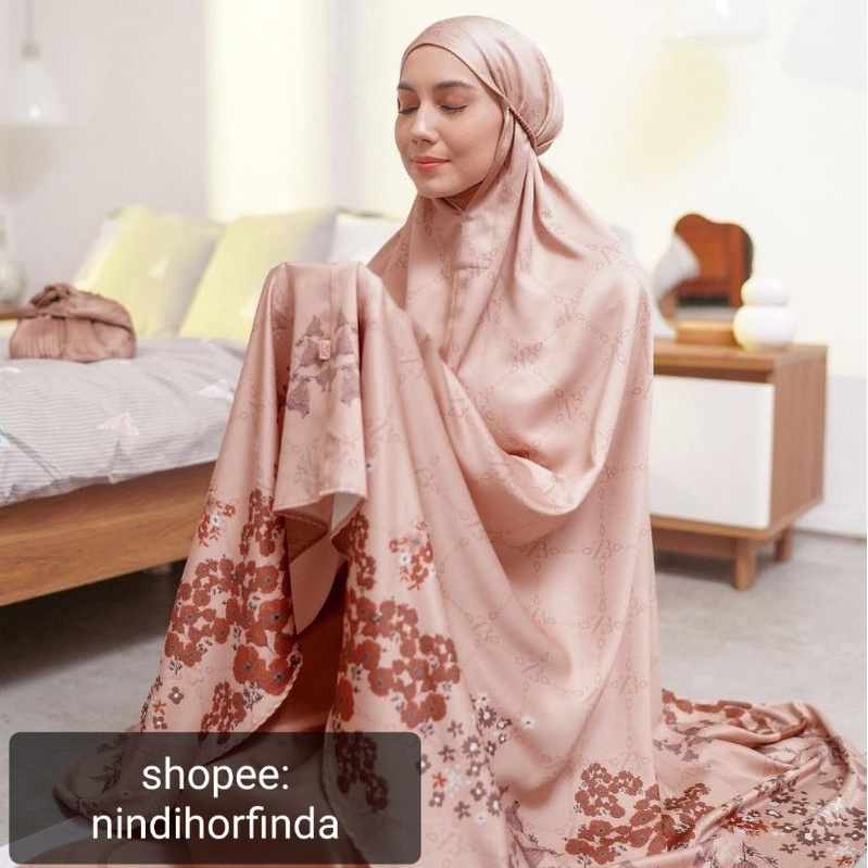 Mollis Monogram mukena hlzb