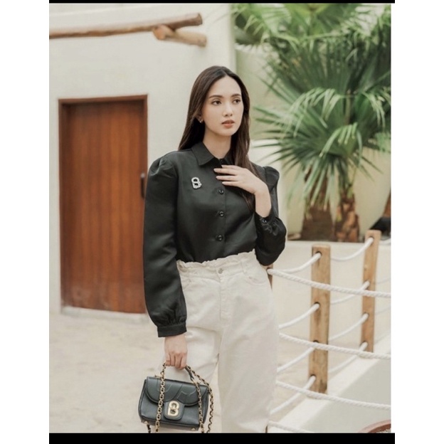 PRELOVED BENANG JARUM EMILY SHIRT