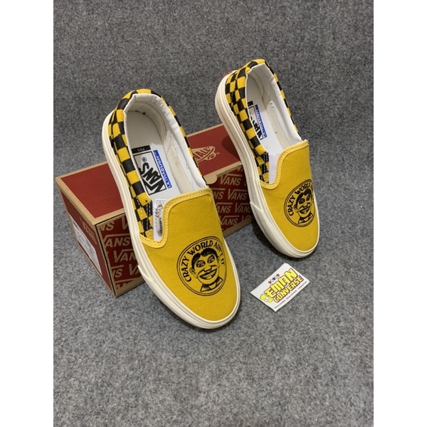 Sepatu Casual Pria Wanita V4ns Slip On Crazy World Yellow white Import BNIB