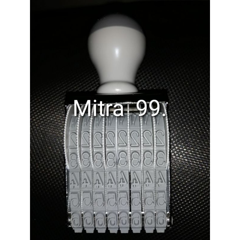

Stempel putar angka 5 mm. 8 digit.