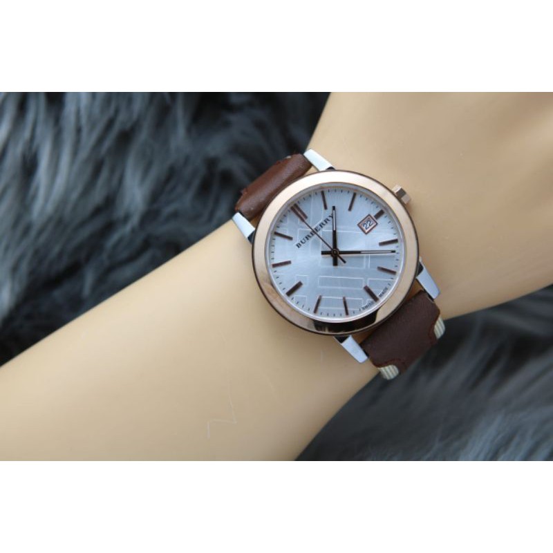 jam tangan terbaru burberry super stainless. tidak luntur. 3.9cm @240rb leather