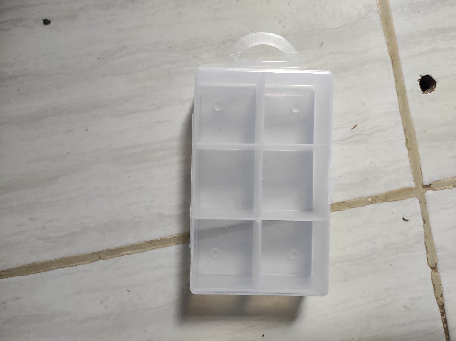 Mini Storage Box Sekat 6 Lorraine 1391 Kotak Jarum Pentul Peniti Aksesoris Pancingan Obat Green Leaf