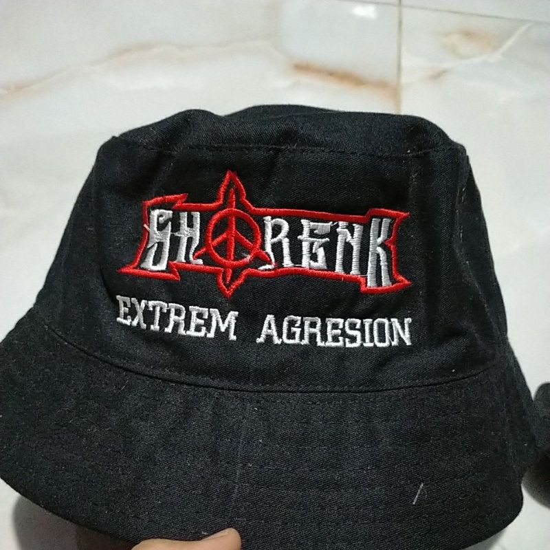 topi buket