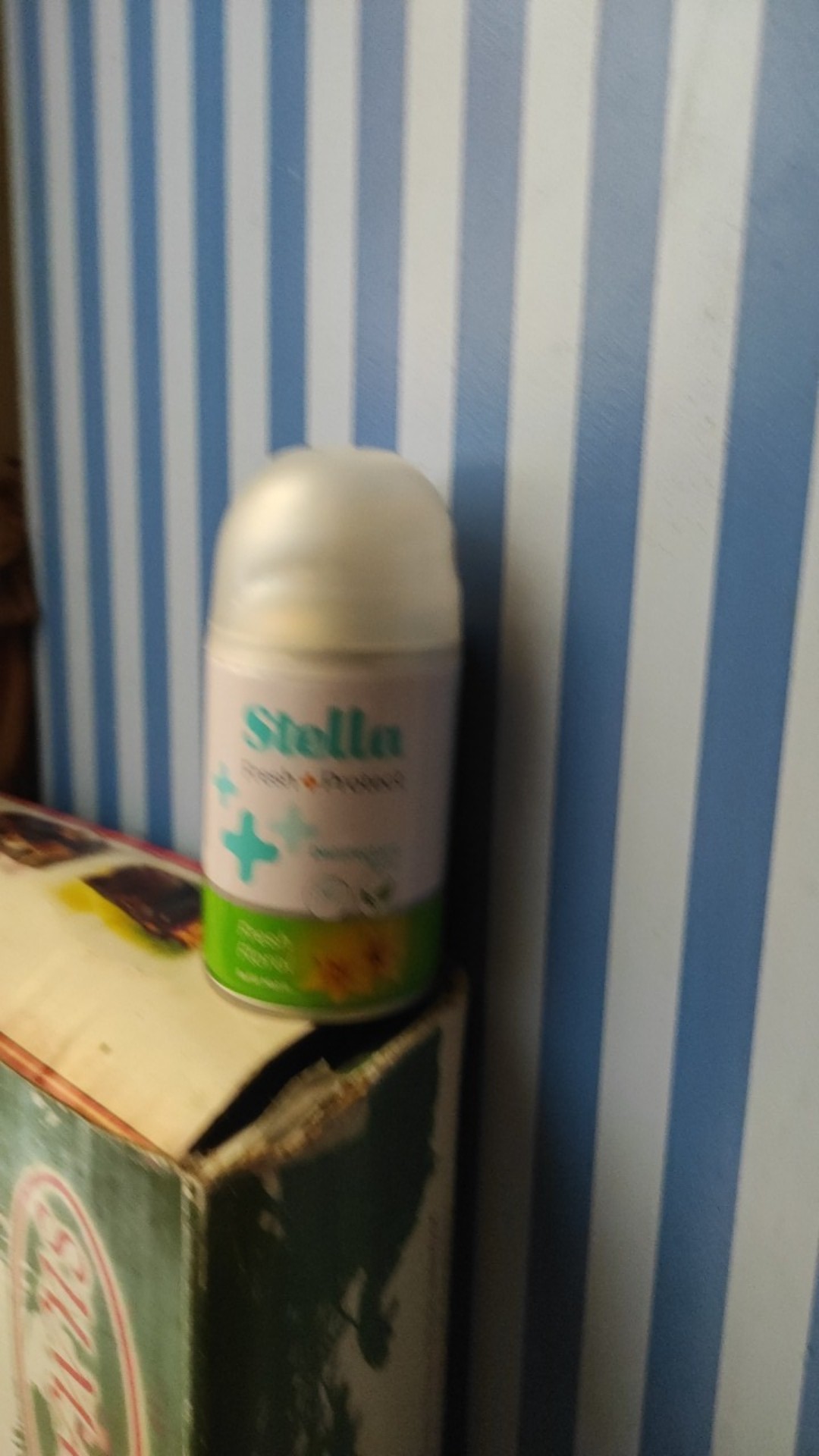 Stella Matic Fresh & Protect Refill 225ml Disinfectant & Pengharum Ruangan Fresh Citrus Floral