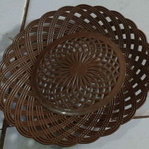 piring plastik motip rotan, piring rotan