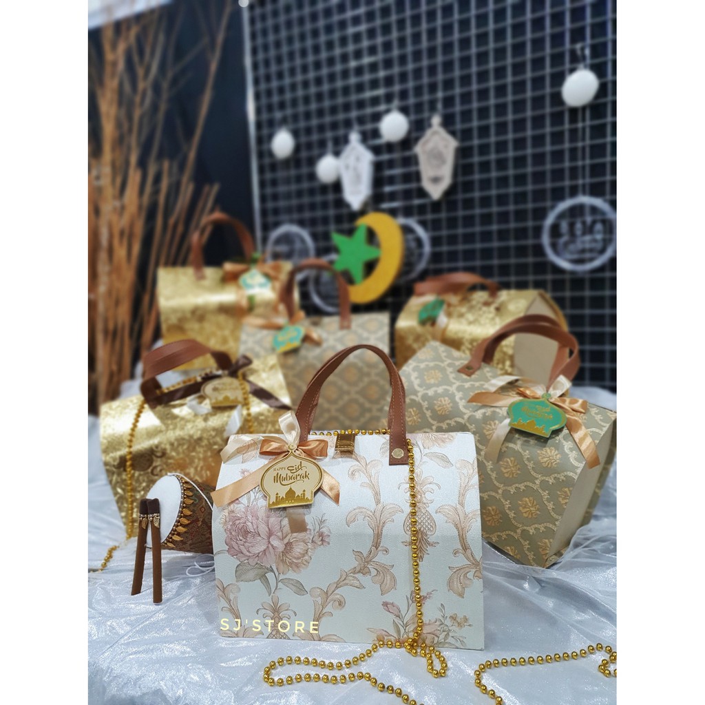 

Box hampers ramadhan kue kering lebaran tas motif idul fitri toples banyak