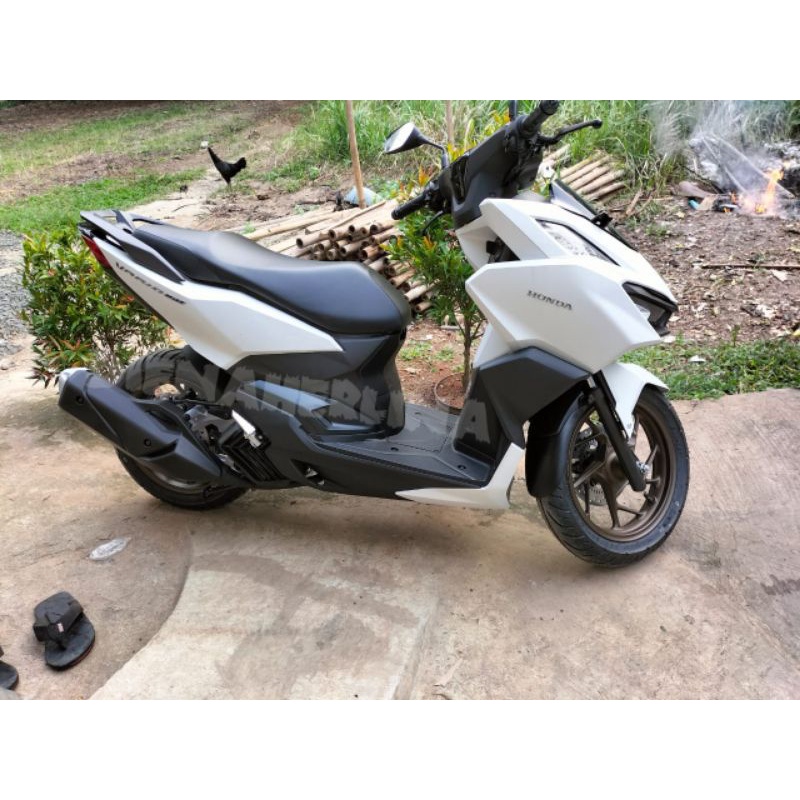 SAMBUNGAN SPAKBOR DEPAN NEW VARIO 160 SAMBUNGAN HONDA NEW VARIO160