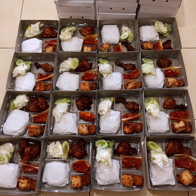 NASI KOTAK / NASI BOX AYAM BAKAR UNTUK ACARA