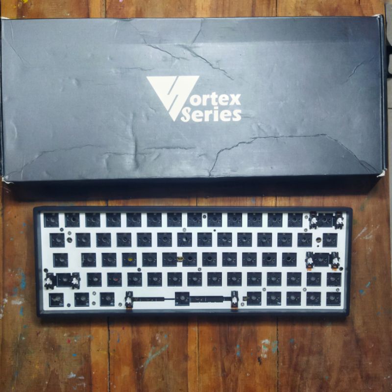 Vortexseries vx64 wireless (Bluetooth)