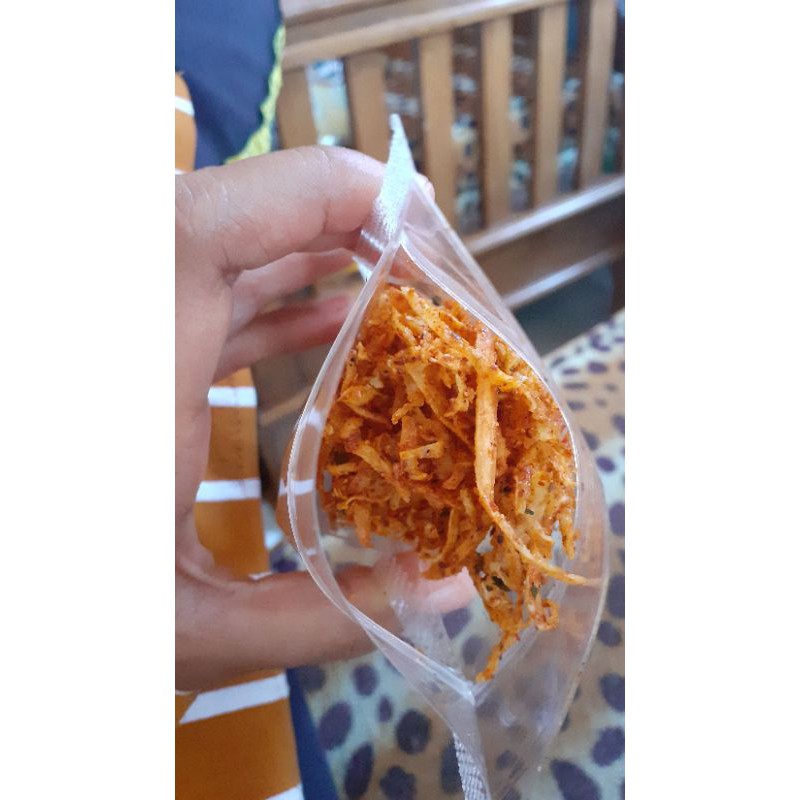 

Pikbo (keripik serut kribo)