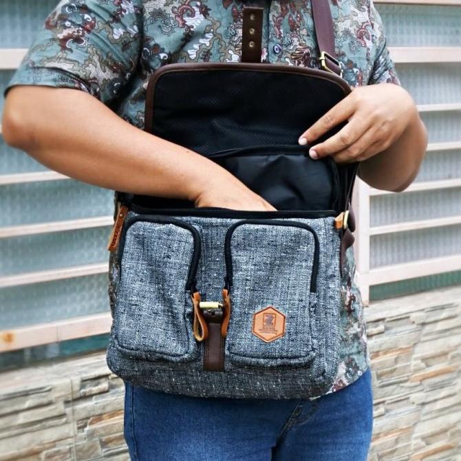 Spesial Tas Kamera Mirrorless Dslr Zano Midi Warna Abu Abu Keren Dan Simple