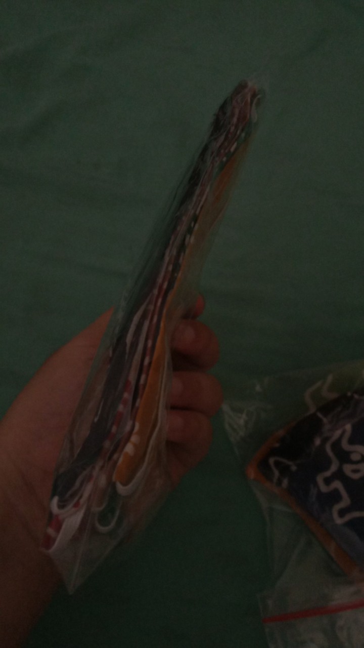 Masker Batik Model Baru Mj 1 Headloop (per Pack Isi 5 Pcs)