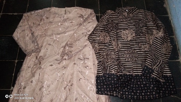 Wou Batik Couple Shofia Estetika Brokat  - Couple Modern Batik Couple Sarimbit Brokat Kebaya - Bs052