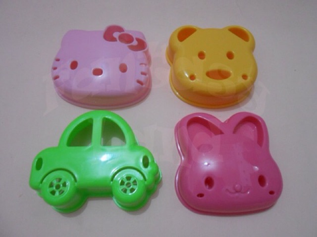 Cetakan roti tawar nasi bento bread mold helokitty bear car