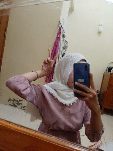 48 Warna Jilbab Crinkle Yg Bagus 