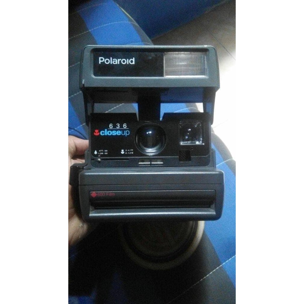 kamera instan polaroid closeup 636 tahun 1994