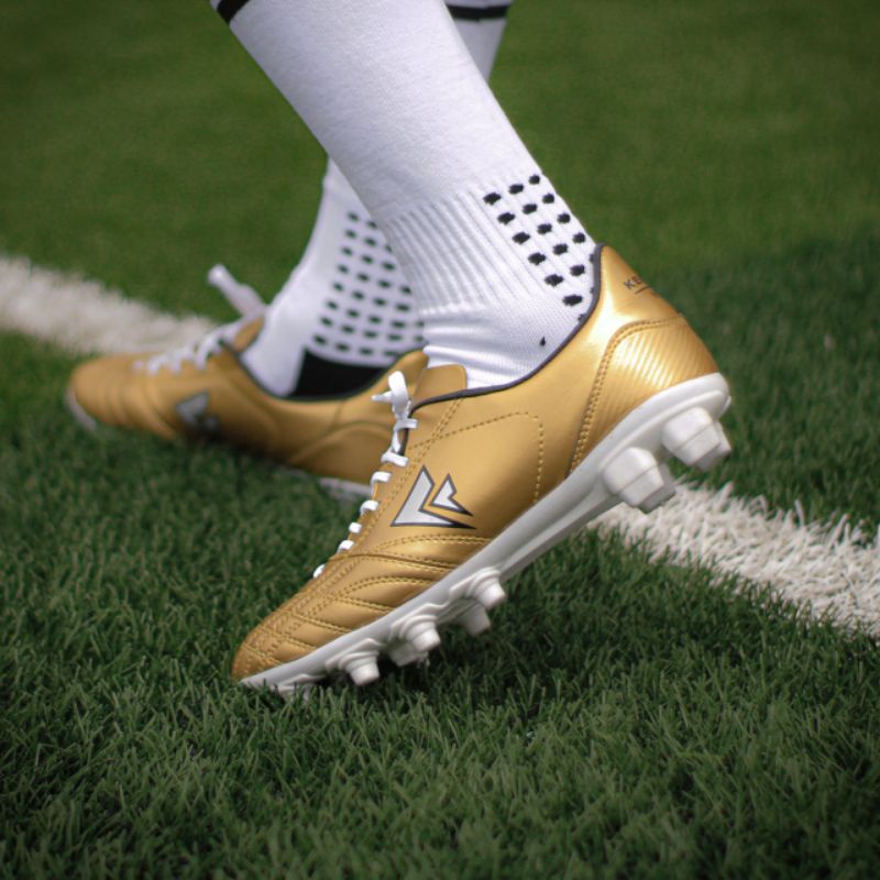 sepatu bola  kulit SEVSPO  NUSWA  DAN KEMPO NL ORIGINAL brand lokal made in indonesia terbaru_best s