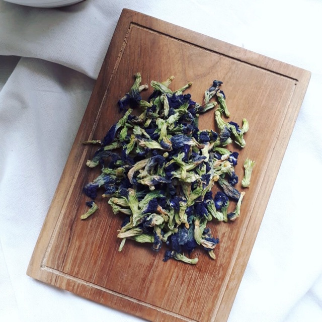 

TEH BUNGA TELANG / BLUE PEA TEA