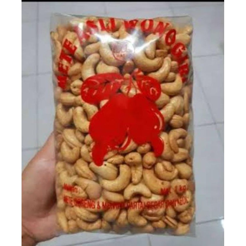 

KACANG MEDE GORENG 250 GRAM