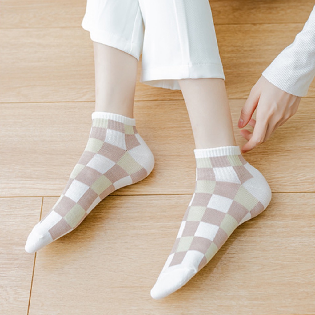 Kaos Kaki Brown Fashion Pendek Semata Kaki / Kaus Kaki Sport Modis Teddy Bear Brown Short Ankle Cute Socks / Kaos Kaki Motif Polos Kotak Garis Sporty-2