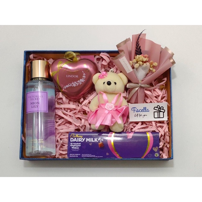 

Fiscella Adorabella - Hampers Valentine Kado Ulang Tahun Wanita