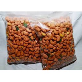 

Kacang Mede Thailand HomeMade 500 Gram