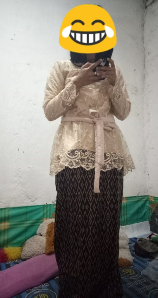 New Motif Batik Couple Brokat Sarimbit Keluarga