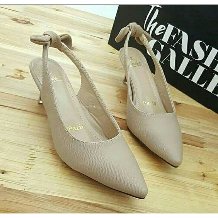 SEPATU HIGH CHUNKY HEELS 9CM 9 CM HITAM BLACK GLOSSY GLOSY KERJA KANTOR FORMAL PES M49