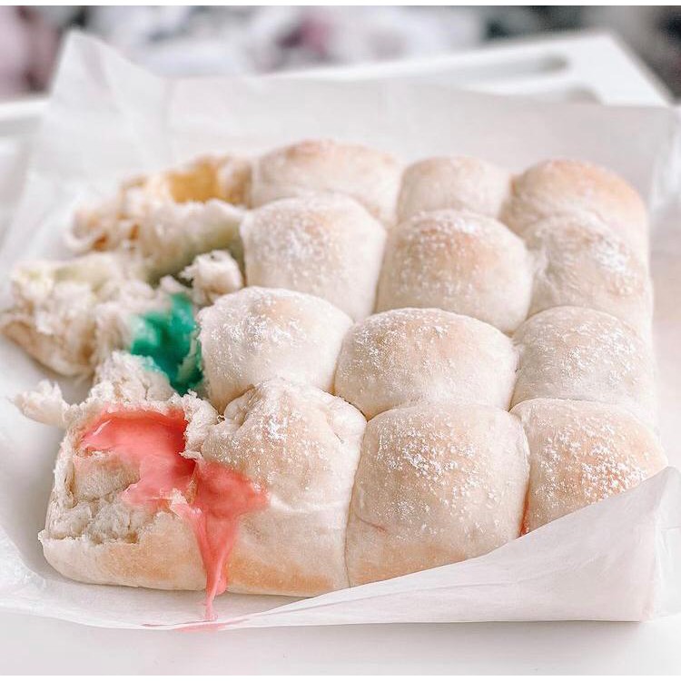 

MILLE TREATS Japanese Milk Buns Mozzarella Rainbow isi 16