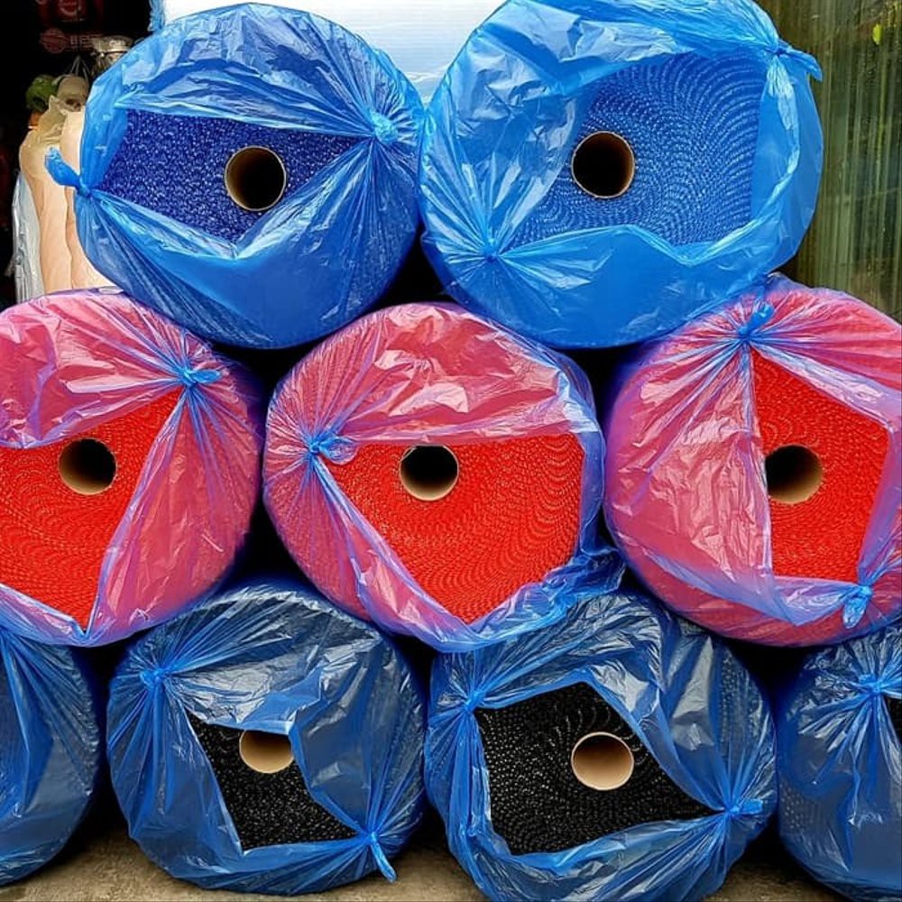 

Unik Bubblewrap warna merah biru plastik bubble wrap buble khusus Bandung Limited