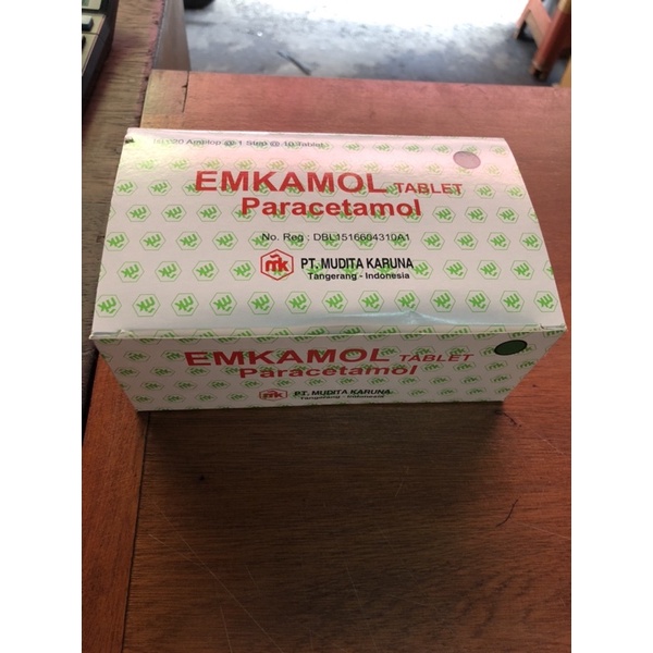 Emkamol Parasetamol tablet