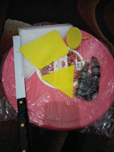 Paket Hemat Alat Dekorasi Kue Set Meja Putar Scraper Gerigi Polos Pisau Roti