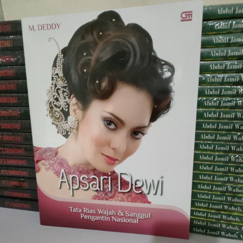 Buku Original - Buku Majalah Tata Rias & Sanggul Pengantin Nasional