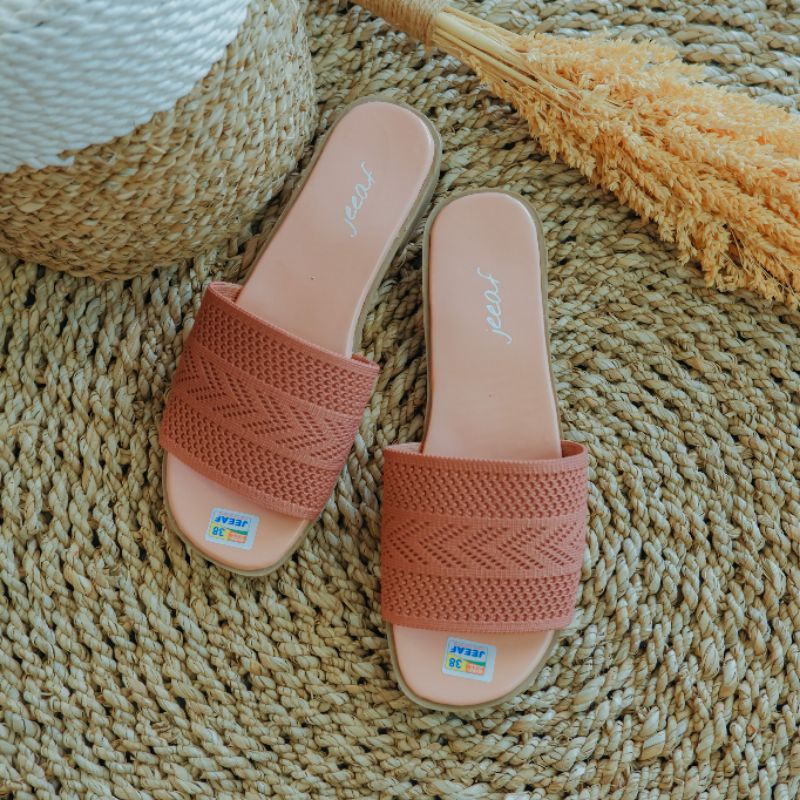 sandal flat wanita rajut sandal slop wanita