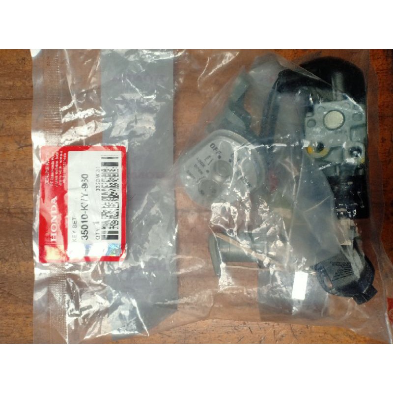 Jual kunci kontak beat karburator original KEY SET | Shopee Indonesia
