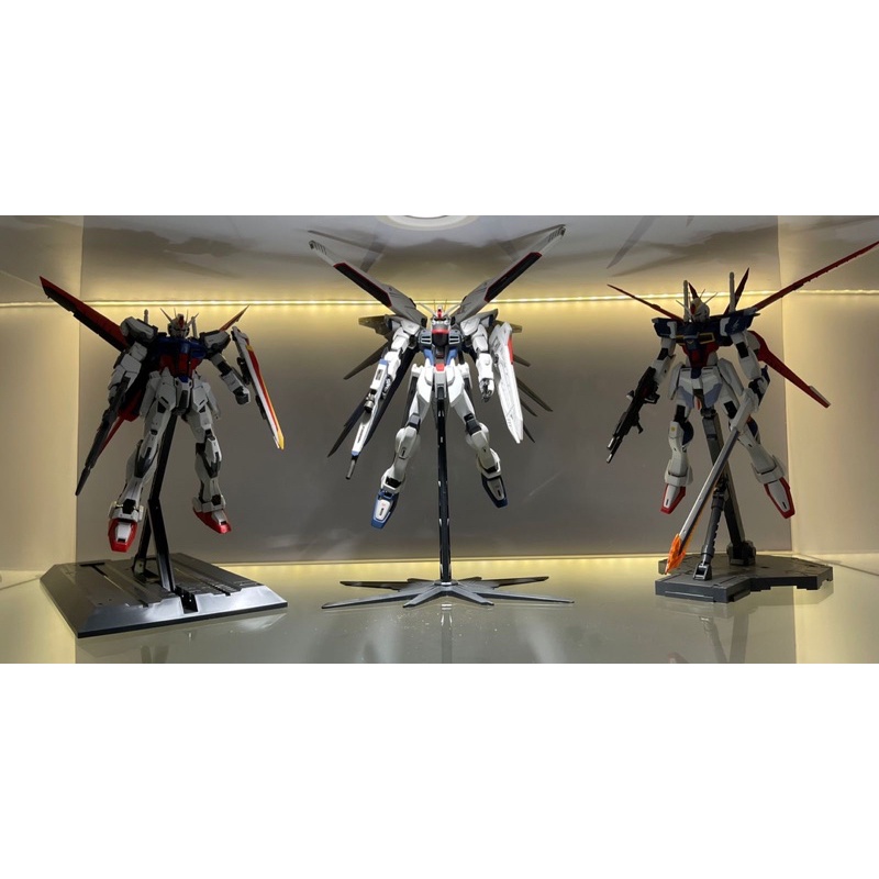 Gundam MG Aile Strike Freedom Force Impulse Bandai Bekas