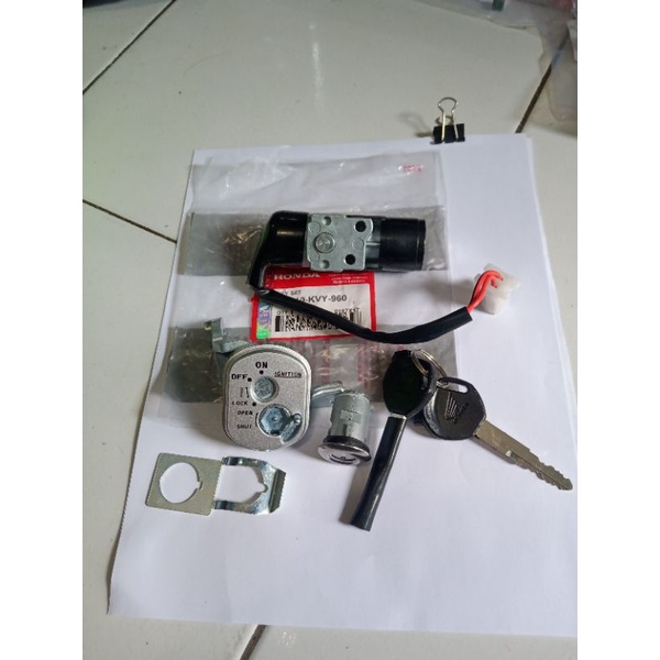 KUNCI KONTAK ASSY HONDA BEAT KARBU ORI KVY
