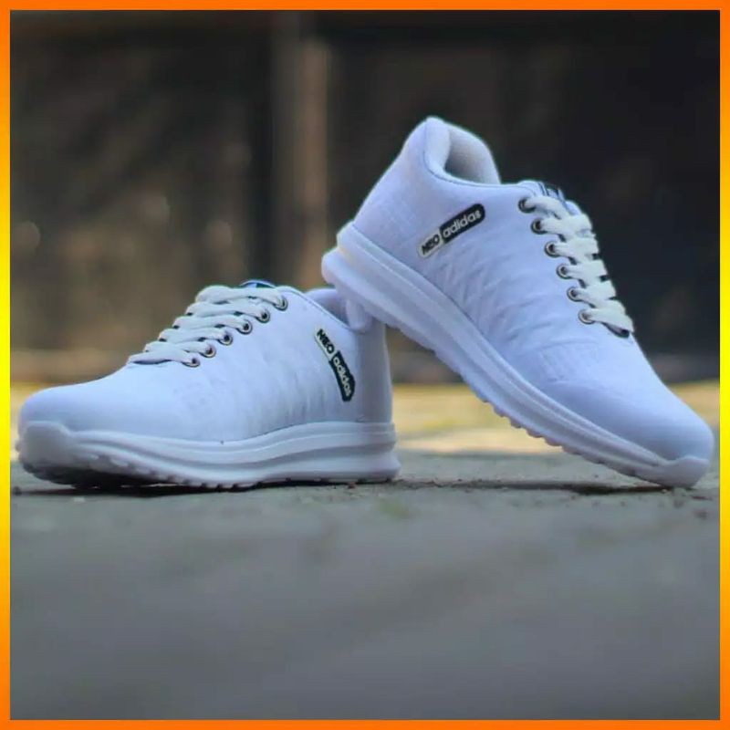 sepatu pria adidas neo full putih