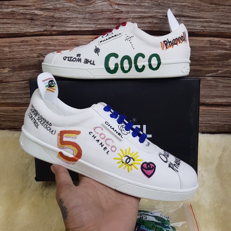 

COCO CHANEL