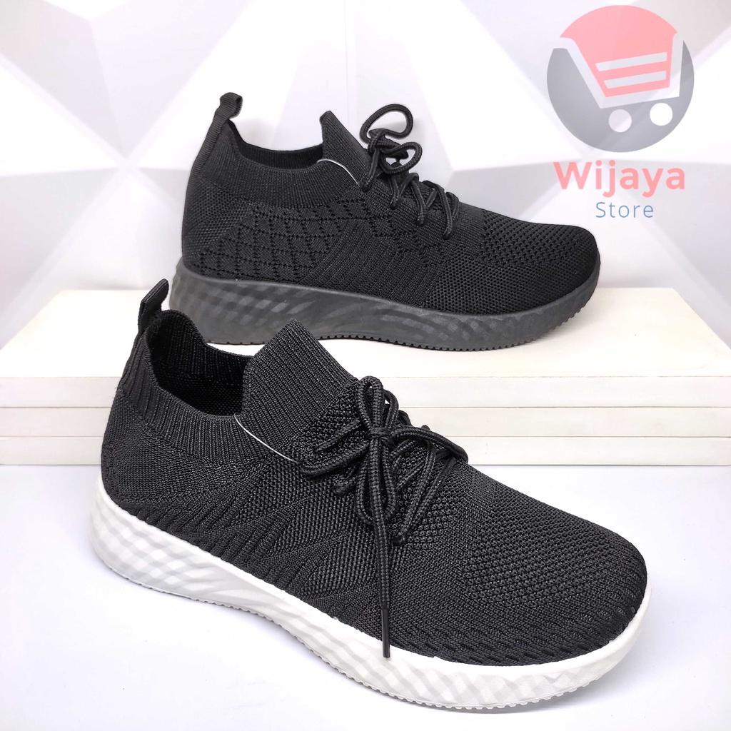 Sepatu Sneakers Rajut Hitam Wanita 37-40 RAFA FLY Import Elegansi Rajut untuk Gaya Kasual yang Mewah