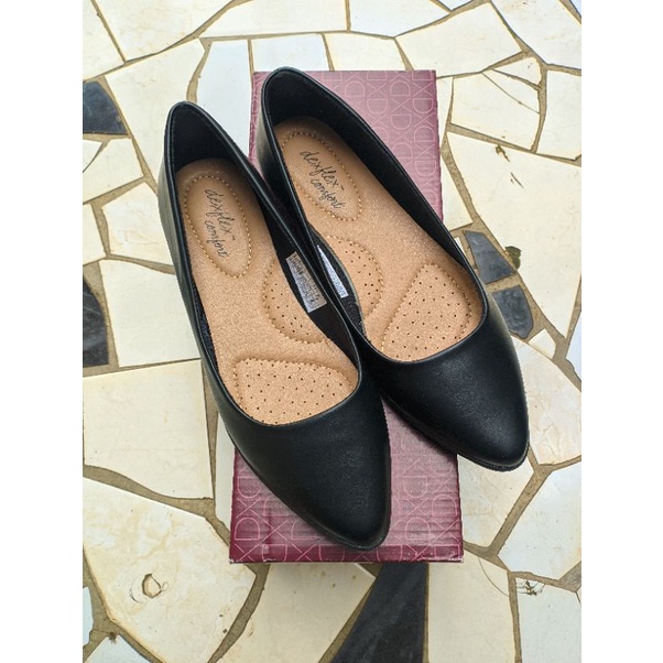 Preloved (Like New) Sepatu Flat Wanita Dexflex Comfort by Payless uk 6 1/2 | Flat Shoes by Payless