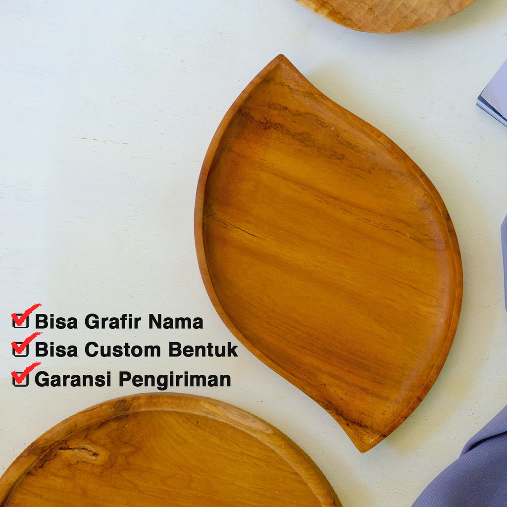 Naruna Piring Kayu Jati Bentuk Daun Bisa Grafir Satuan