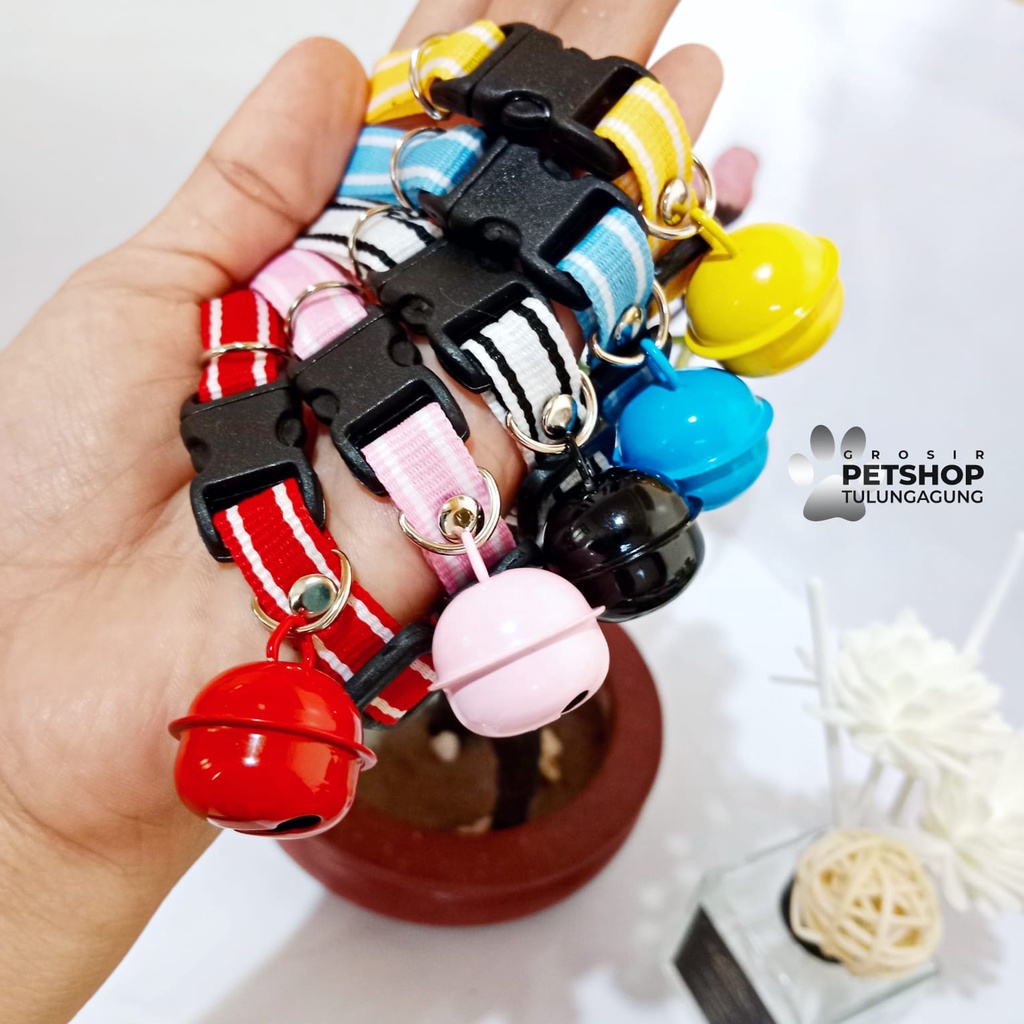 Kalung Kucing Motif Stripe Polos Lonceng Ufo Berbunyi