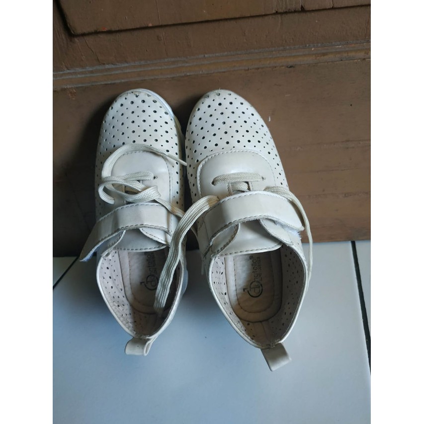 Preloved sepatu donatello anak perempuan