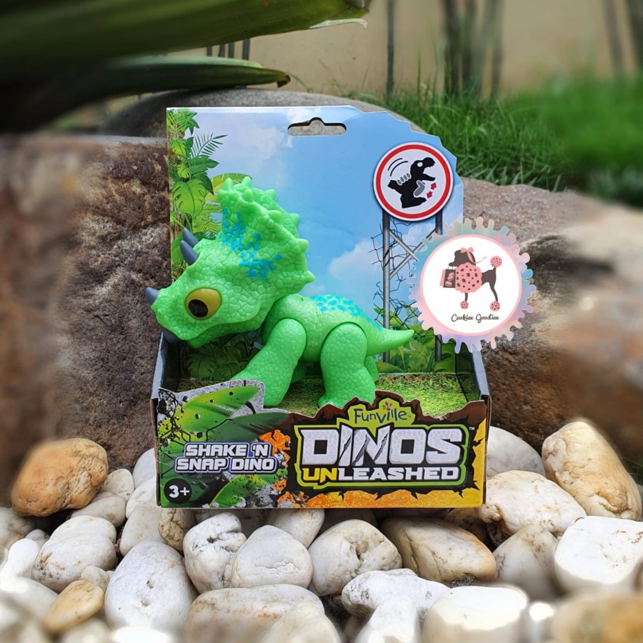 Dinos Unleashed Shake n Snap Dino - Triceratops