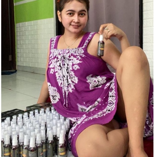 Minyak Wamena Daun Tiga Jari Asli Original / Minyak Daun Tiga Jari Daun Bungkus