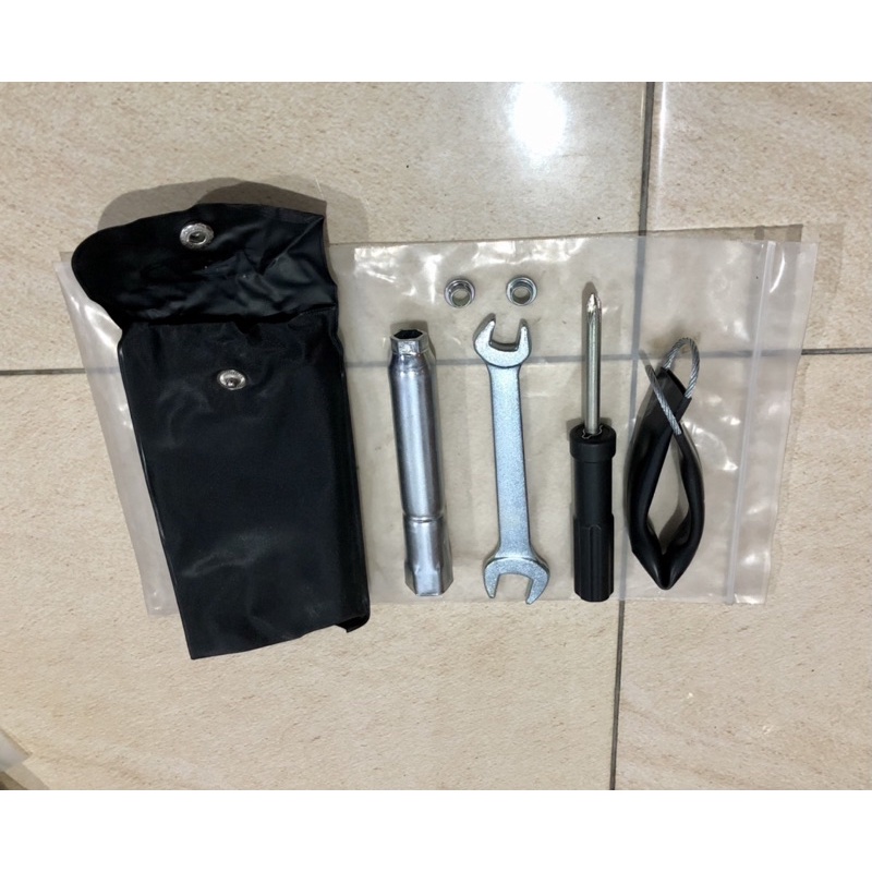 TOOLKIT ( KUNCI OBENG KUNCI BUSI ) MOTOR HONDA MATIC, CUB, DAN SPORT