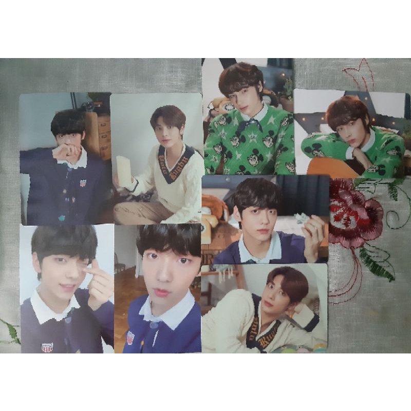 TXT Fanlive 2021 Photocard Merchandise